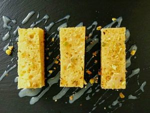 Some tasty desserts with pistachio